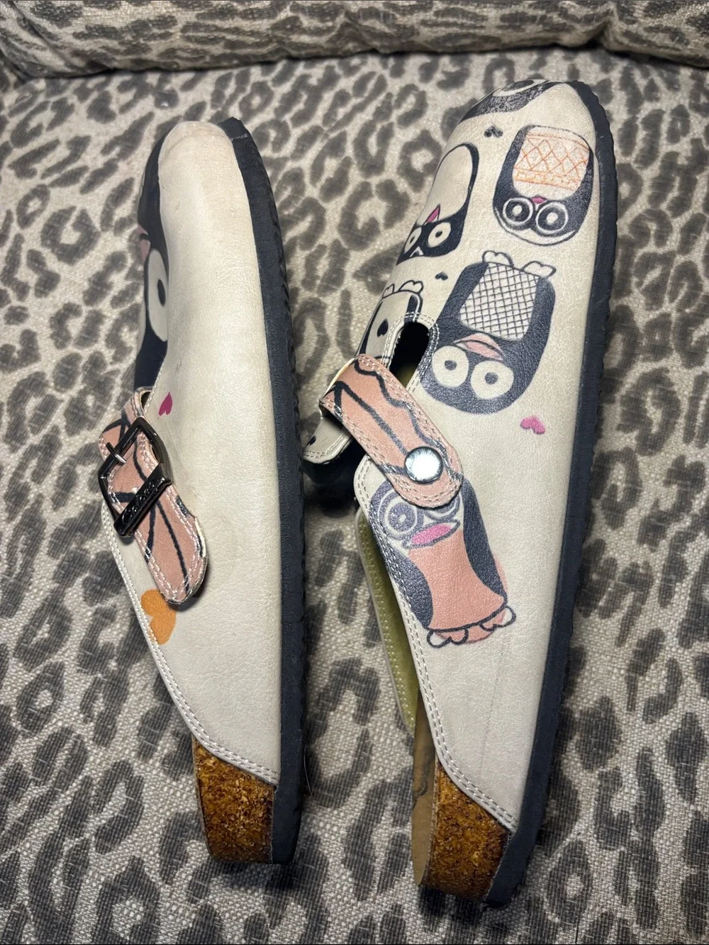 Calceo leather clogs penguin print mismatch cute casual shoes size 41 womens 10 - Picture 5 of 11